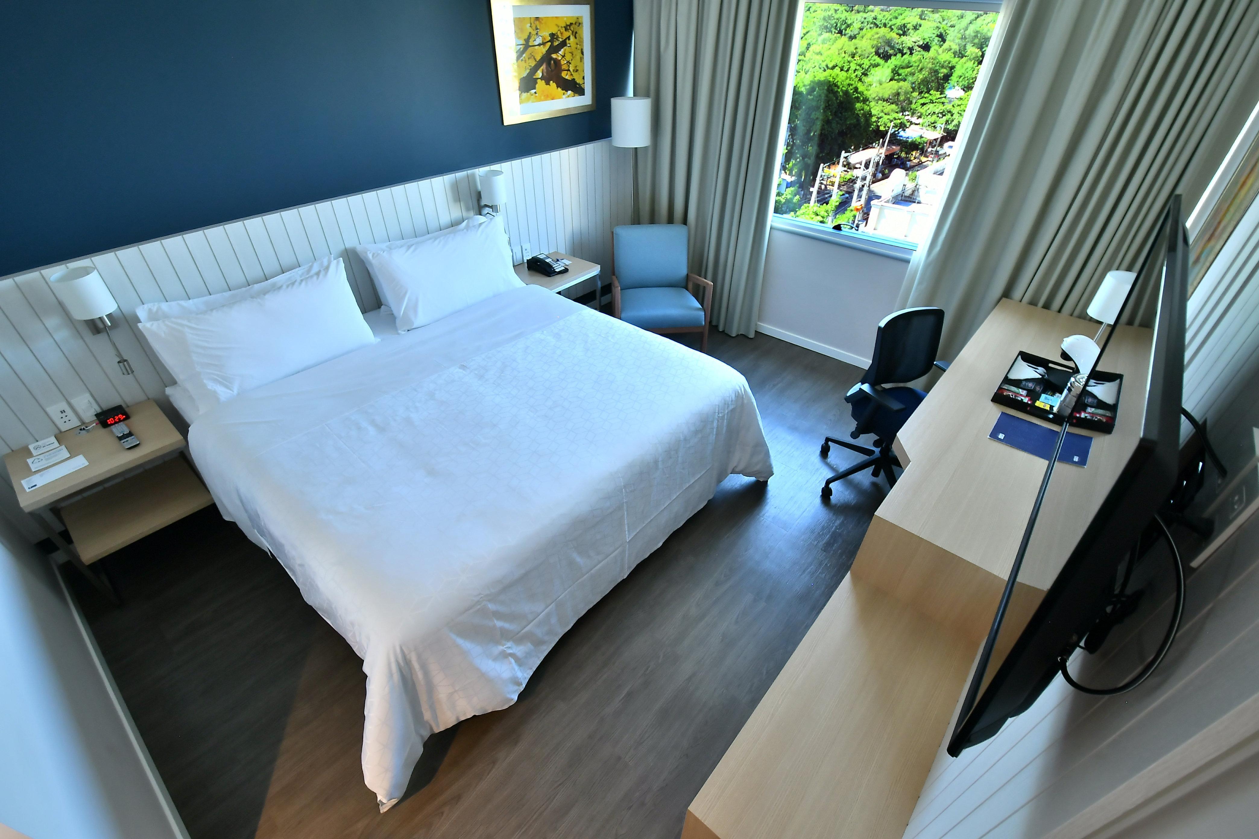 Holiday Inn Express Asuncion Aviadores By Ihg Exterior foto