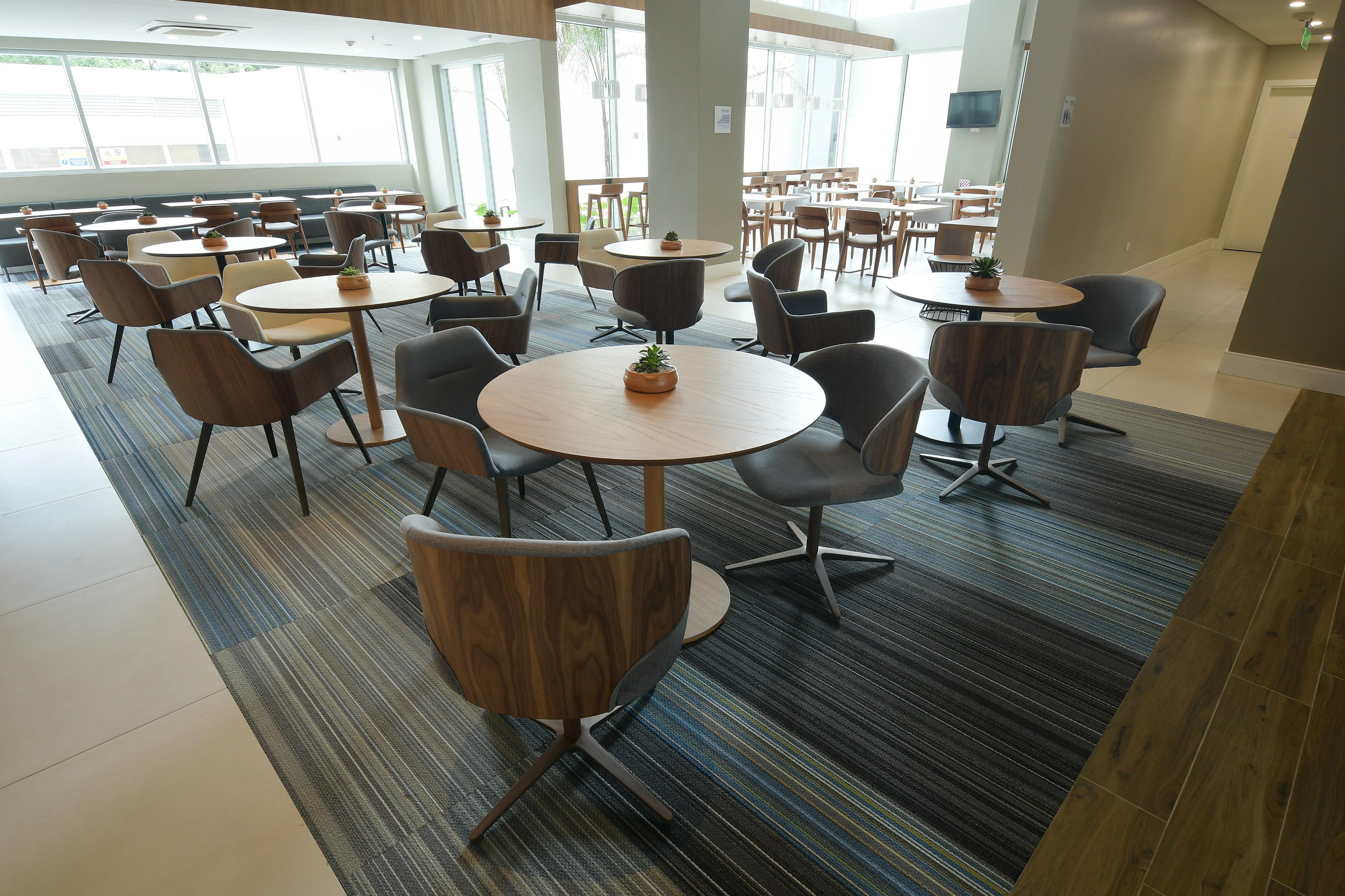 Holiday Inn Express Asuncion Aviadores By Ihg Exterior foto