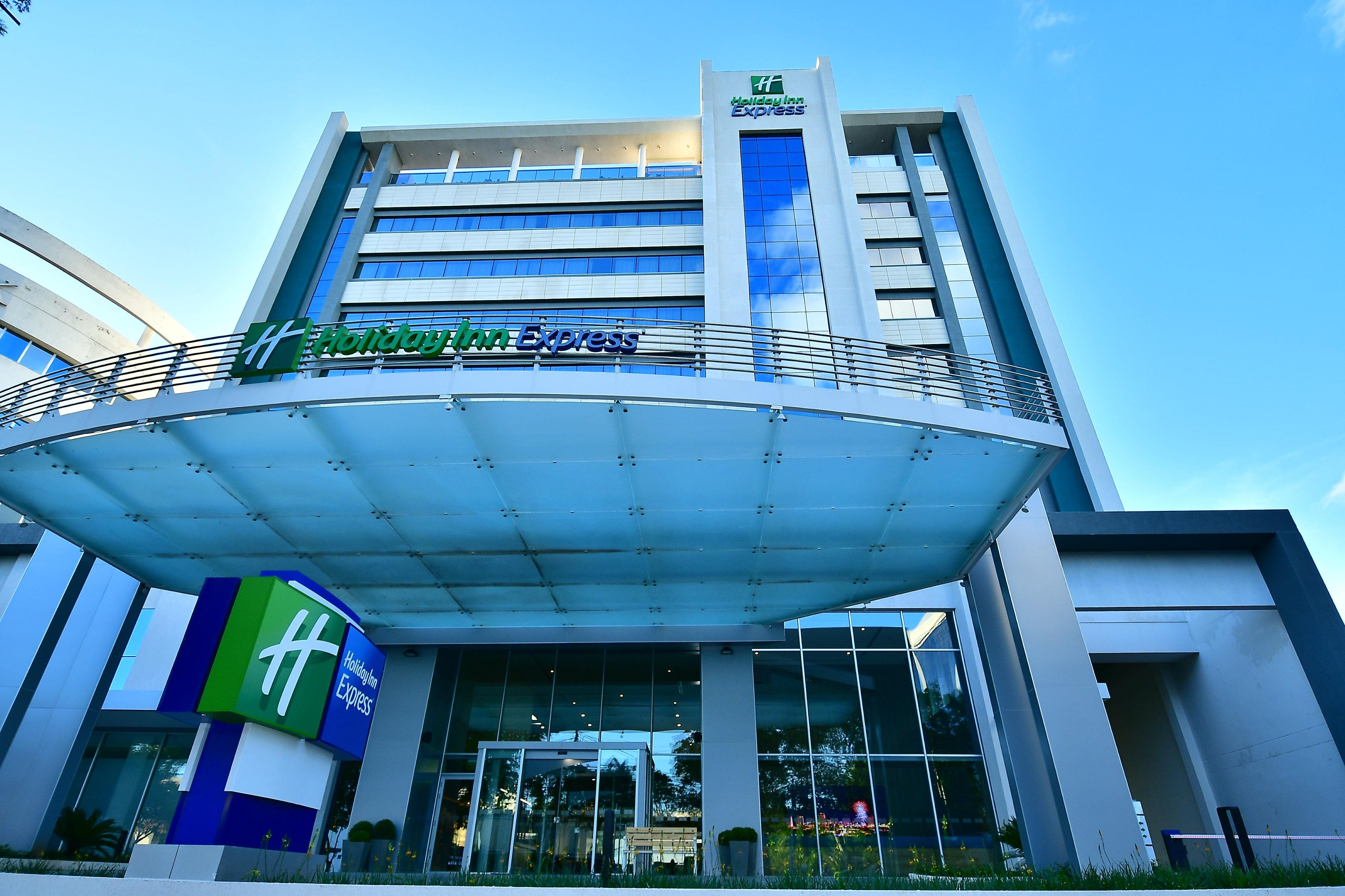 Holiday Inn Express Asuncion Aviadores , An Ihg Hotel Exterior foto