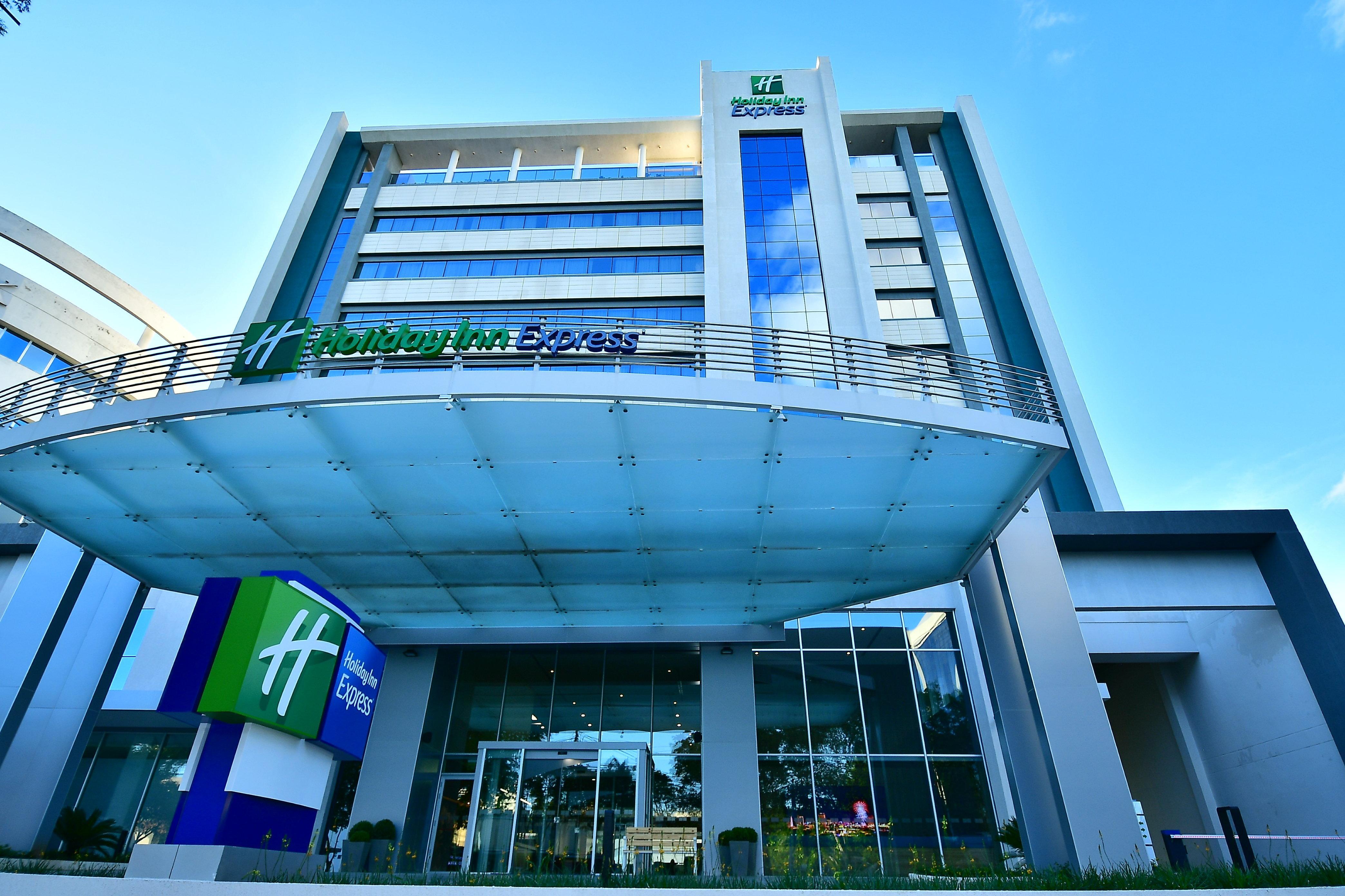 Holiday Inn Express Asuncion Aviadores By Ihg Exterior foto