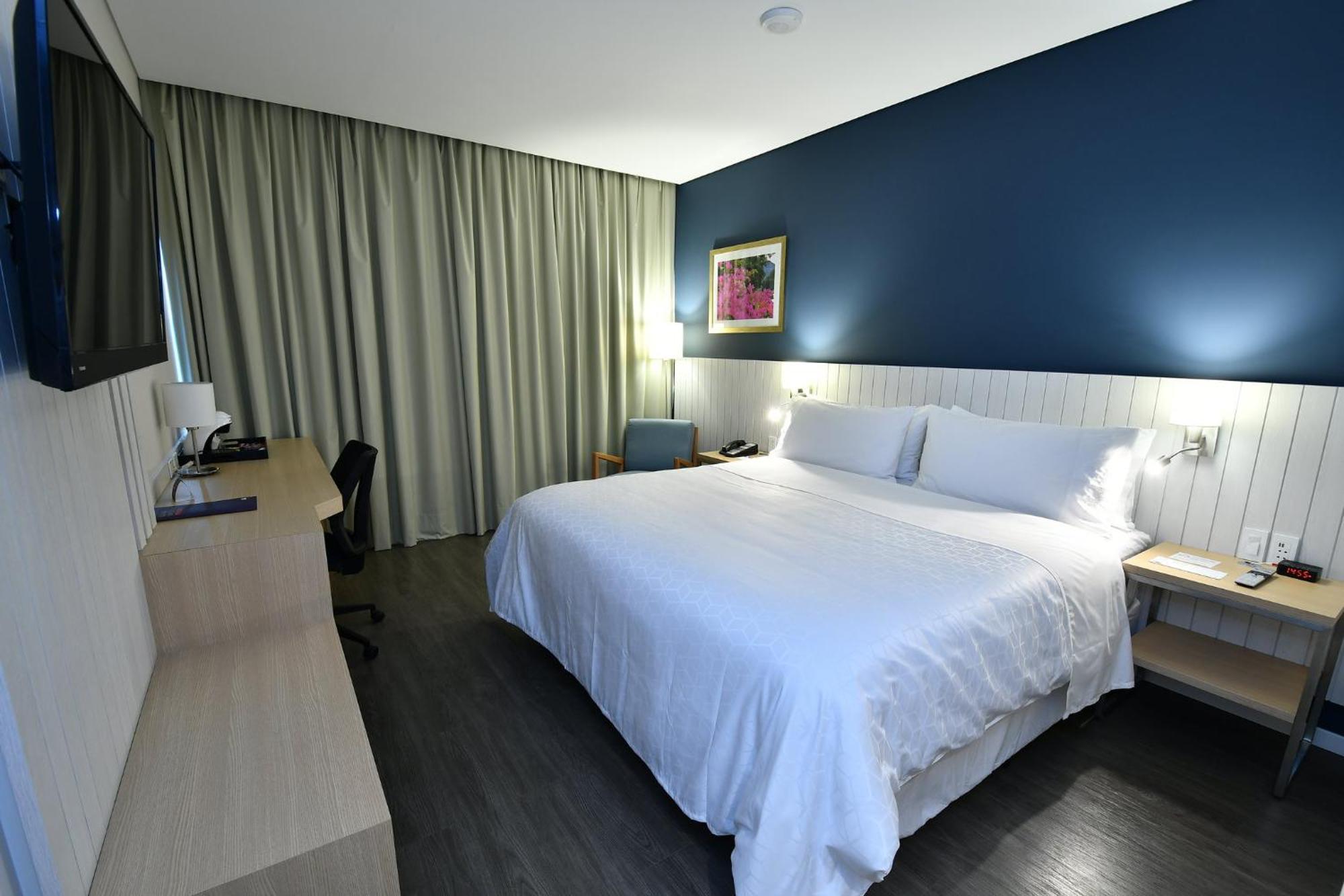 Holiday Inn Express Asuncion Aviadores By Ihg Exterior foto