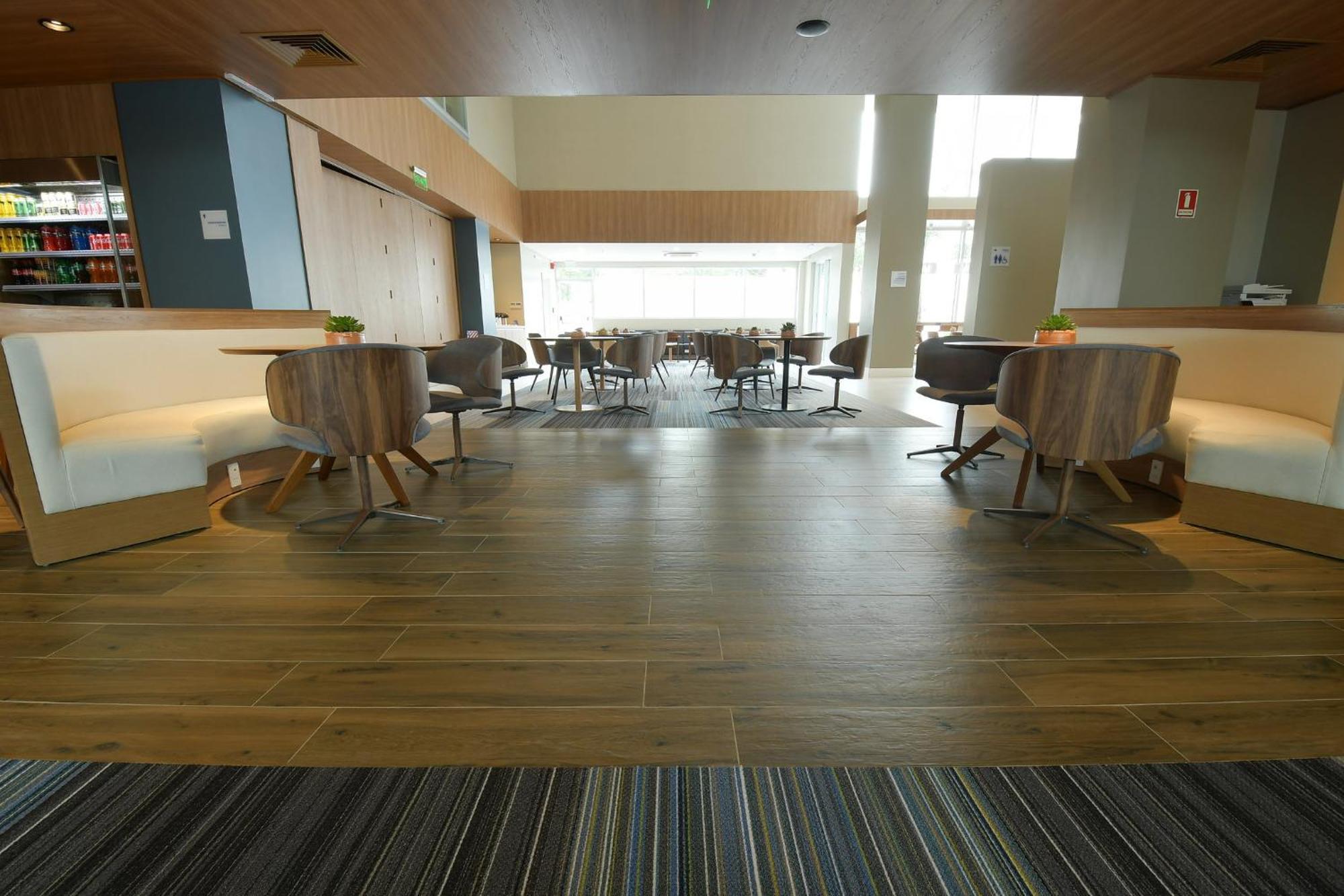 Holiday Inn Express Asuncion Aviadores By Ihg Exterior foto