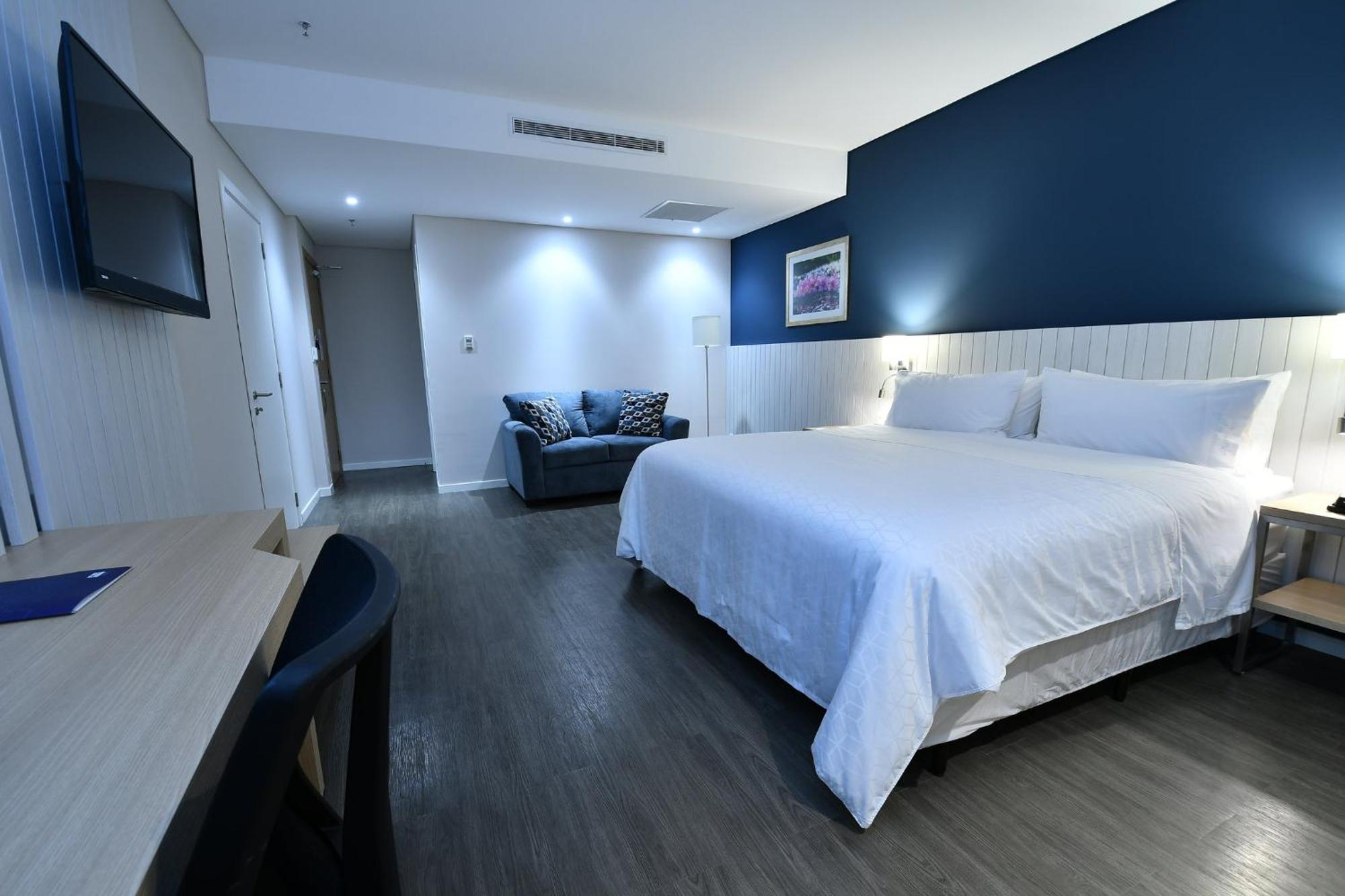 Holiday Inn Express Asuncion Aviadores By Ihg Exterior foto