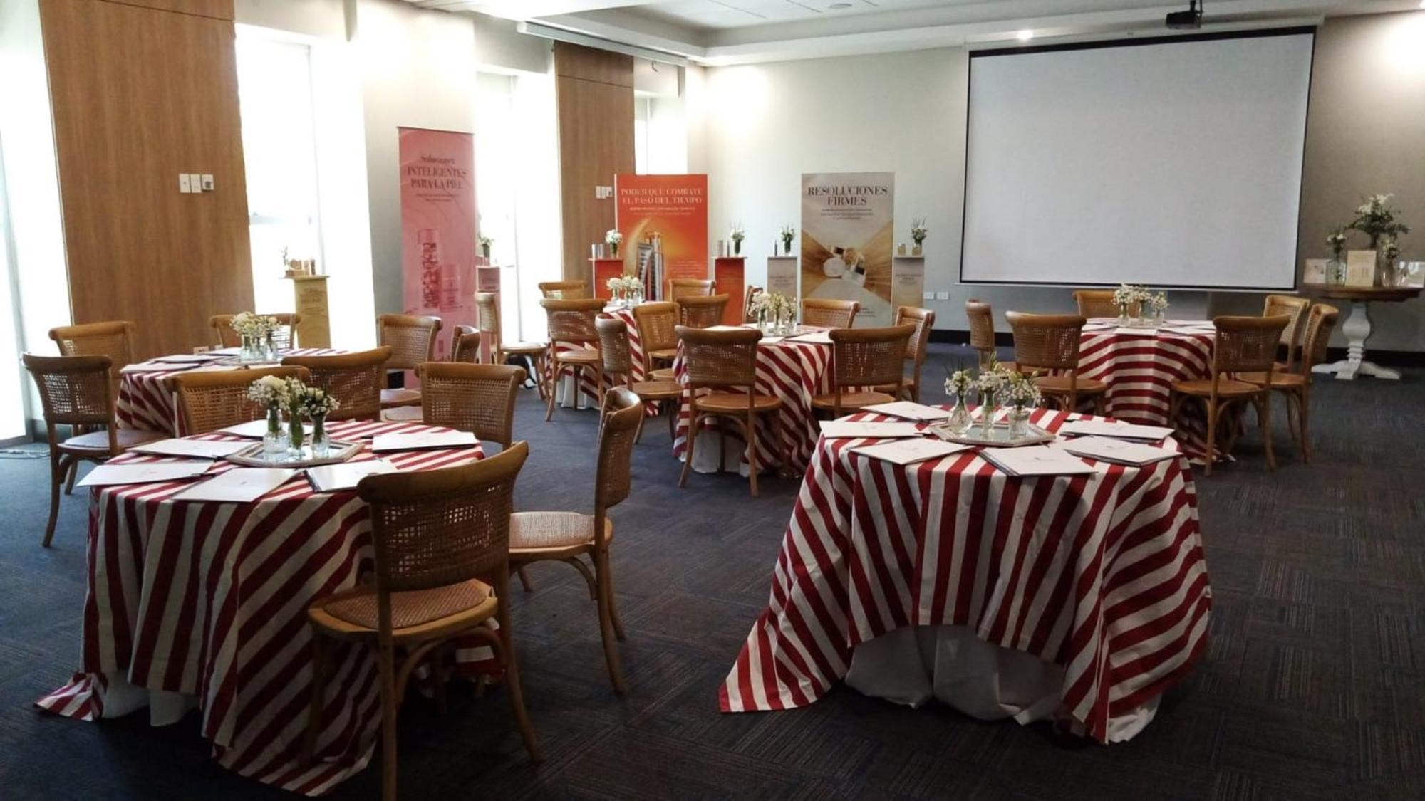 Holiday Inn Express Asuncion Aviadores By Ihg Exterior foto